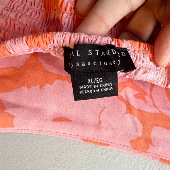 Social Standard by Sanctuary Ladies Smocked
Back Dress XL - Picture 10 of 12